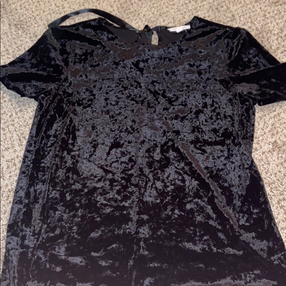 velvet black shirt